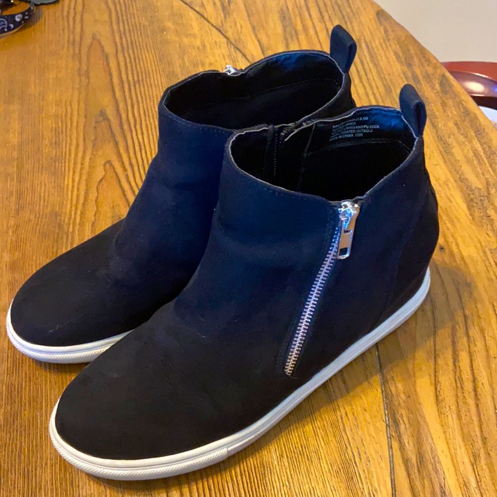 Madden Girl wedge zipper sneakers 8.5